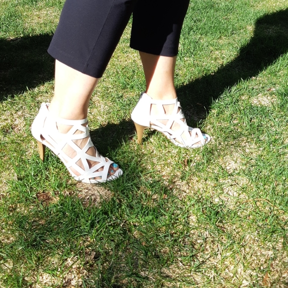 Shoes - Picture 6 of 6